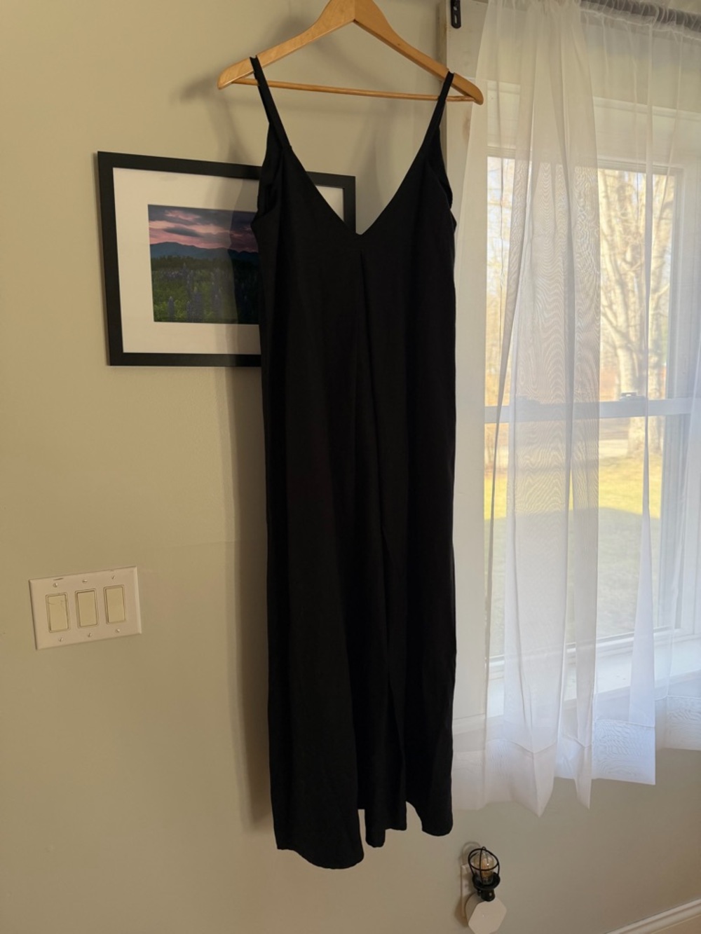 LOFT Black Linen Breezy dress with Straps Womens Size 6 NWT.
